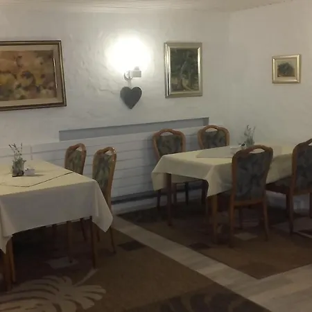 Garni, Modus Hotelbetriebe Gmbh Ξενοδοχείο Dormagen